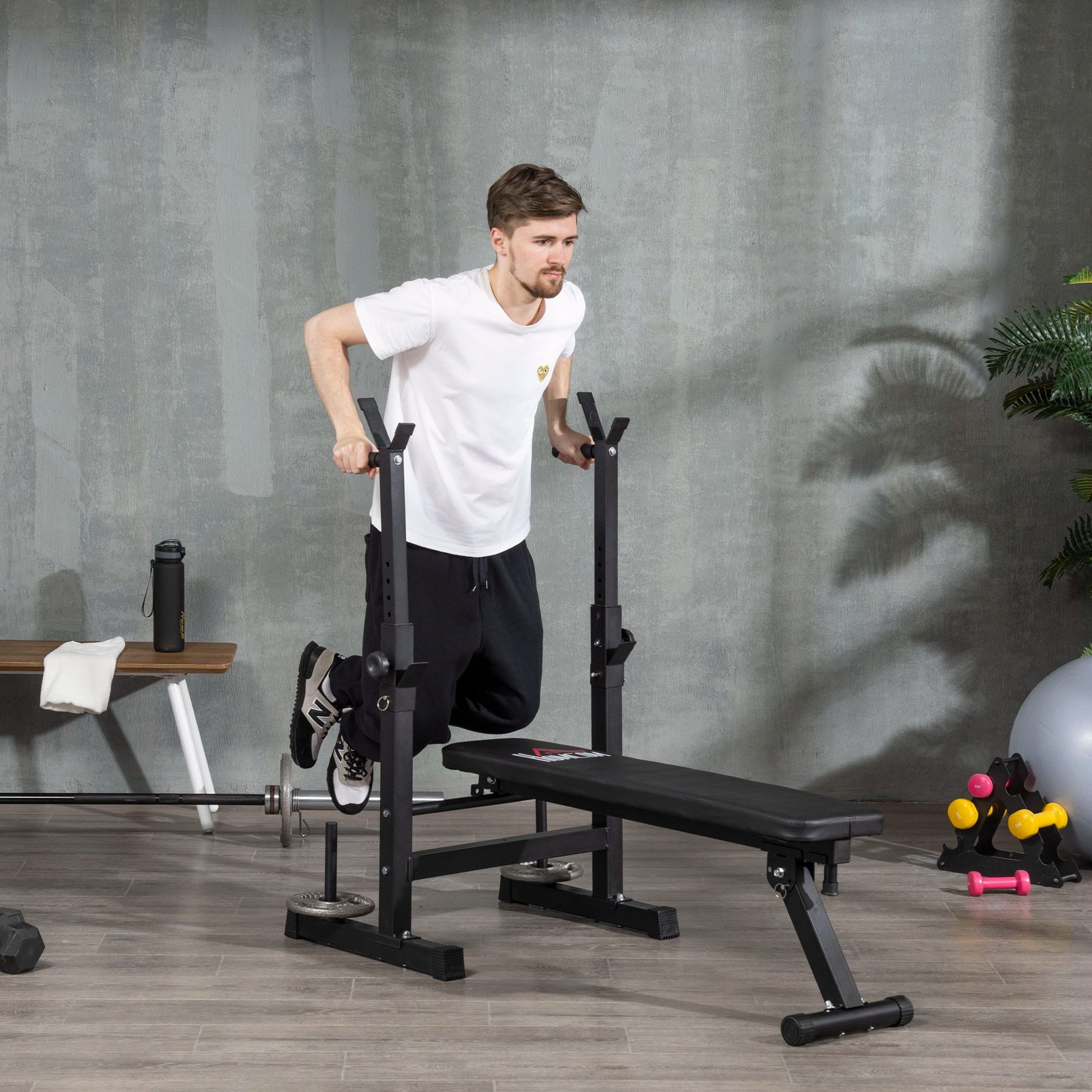 HOMCOM Adjustable Weight Bench with Barbell Rack and Dip Station, Black - Image 3